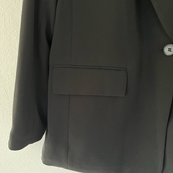 H&M Black Blazer - Picture 4 of 6